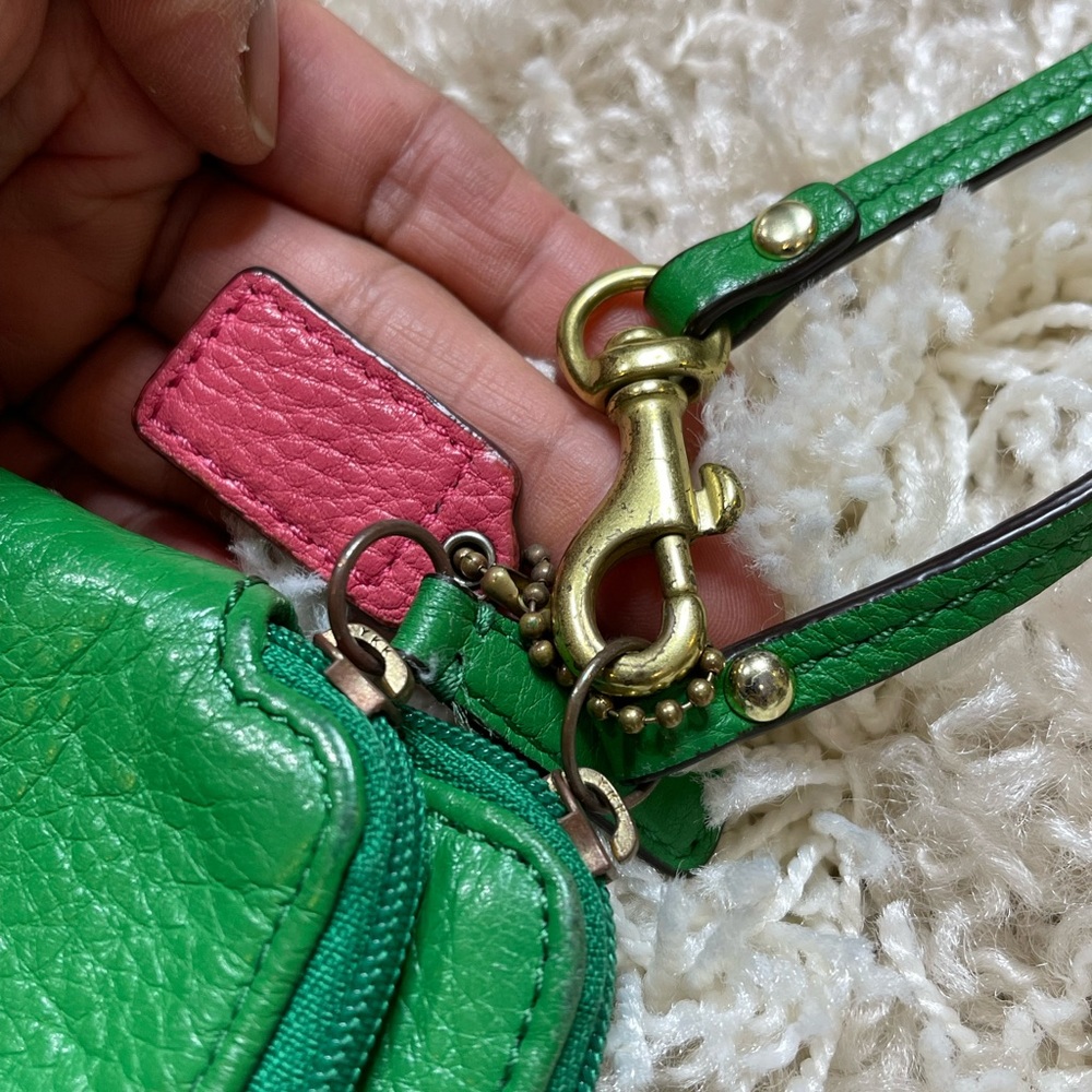 Coach Wristlet - Picture 5 of 8
